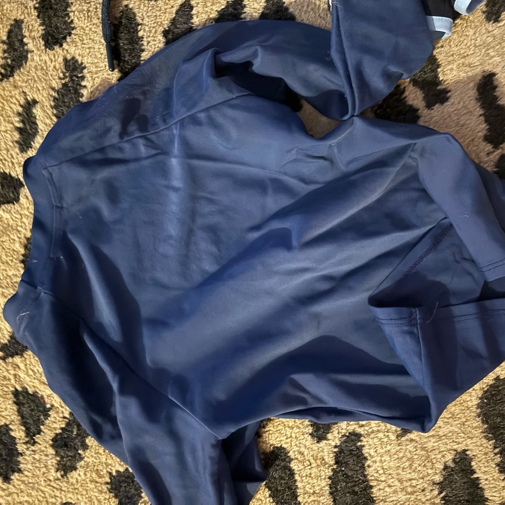 Minnow kids rash guard navy Blue Long Sleeve 5T